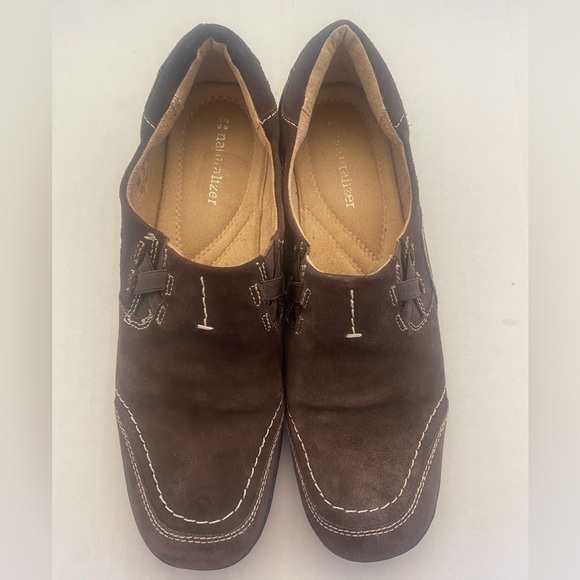 Naturalizer women's 9 slip on cushion comfort brown leather shoes EUC - Picture 9 of 9